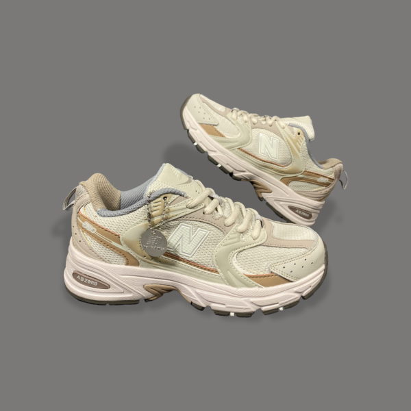 New Balance 530 Cream Beige