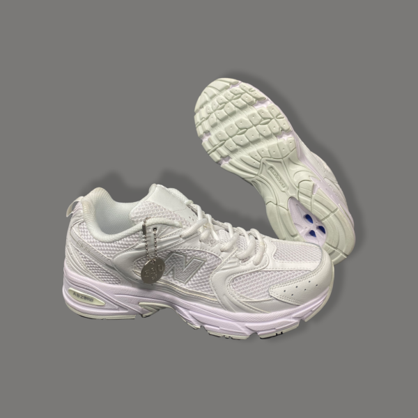 New Balance 530 Allwhite